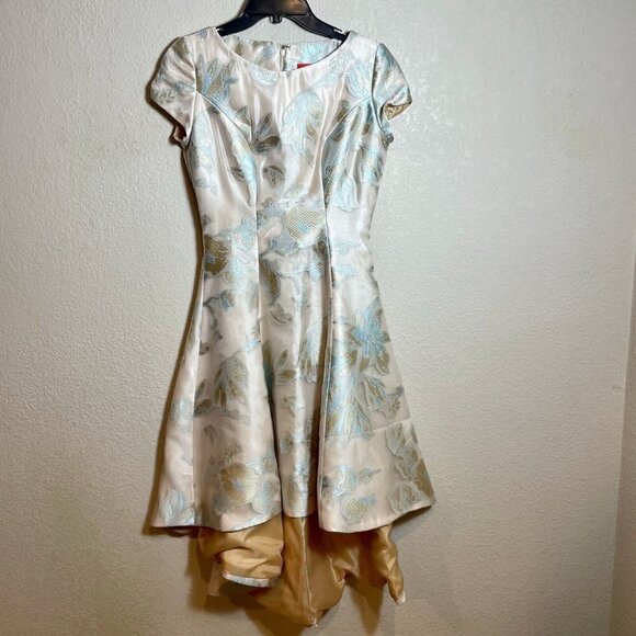 B Michael America Fit & Flare Dress High Low Size 0 Beige Floral Red Collection - Picture 1 of 8